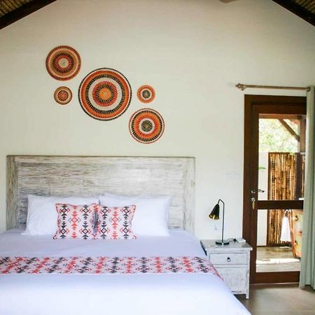 Burudika Bungalows Selong Blanak Exterior foto